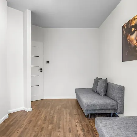 Апартаменты Rozbrat Olbin, Sun & Snow *