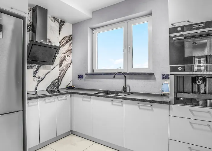 Rozbrat Olbin, Sun & Snow